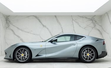 Ferrari 812 Superfast 2