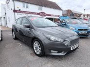 Ford Focus 1.0 TITANIUM [SAT NAV] 4
