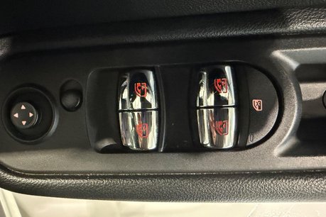 Mini Countryman 2.0 Cooper S Sport Steptronic Euro 6 (s/s) 5dr 33