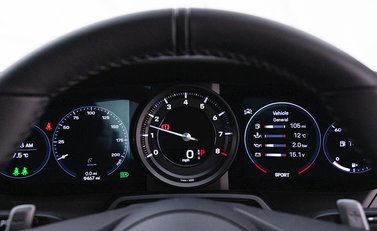 Porsche 911 Carrera S (992) 18