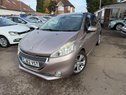 Peugeot 208 1.4 HDi Allure Euro 5 5dr