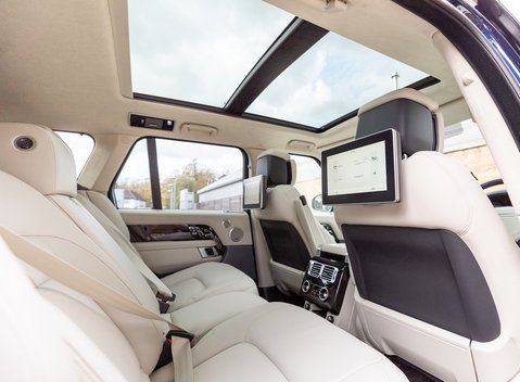 Land Rover Range Rover 4.4 SDV8 Autobiography 16