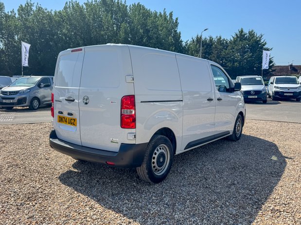 Vauxhall Vivaro SWB L1H1 Low Roof Prime 2900 Air Con Sensors EURO 6 6