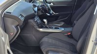 Peugeot 308 1.2 PureTech Allure Hatchback 5dr Petrol EAT Euro 6 (s/s) (130 ps) 28