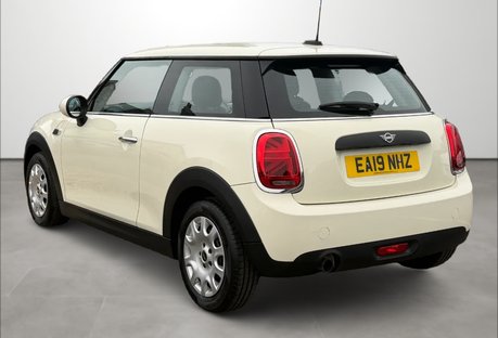 Mini Hatchback 1.5 One Classic II 3dr