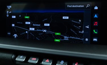 Porsche 911 Carrera 4 GTS (992) 21