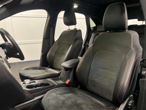 Ford Kuga 2.5 Kuga ST-Line X Edition PHEV CVT 5dr 37