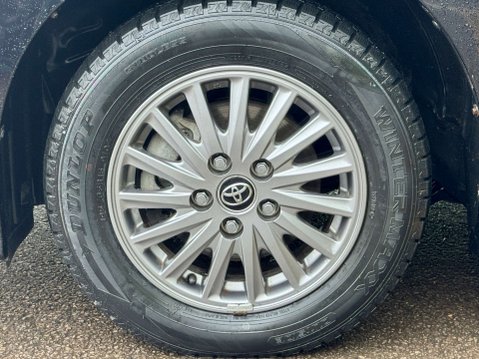 Toyota Esquire Hybrid 1.8 Hybrid Xi Edition 68