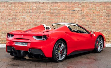 Ferrari 488 Spider 7
