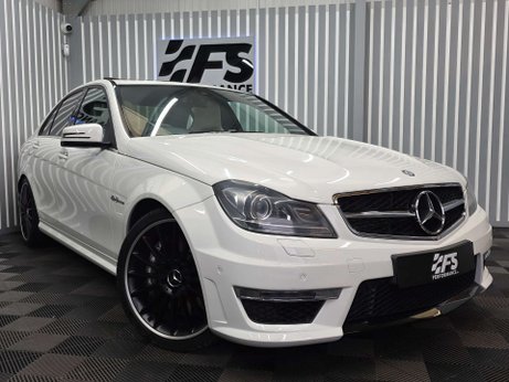 Mercedes-Benz C Class 6.3 C63 V8 AMG Saloon 4dr Petrol SpdS MCT Euro 5 (457 ps) 27