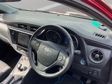 Toyota Auris 1.8 VVT-h Design Touring Sports CVT Euro 6 (s/s) 5dr 2