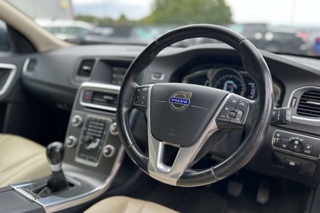 Volvo V60 1.6 D2 SE Lux Estate 5dr Diesel Manual Euro 5 (s/s) (115 ps) 20
