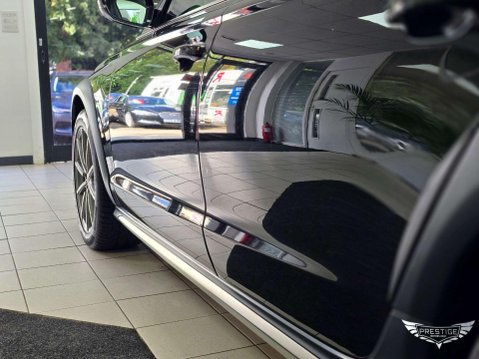 Audi A6 Allroad 3.0 TDI V6 Sport Estate 5dr Diesel S Tronic quattro Euro 6 (s/s) (272 ps) 11