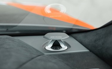 Lamborghini Urus PERFORMANTE 32