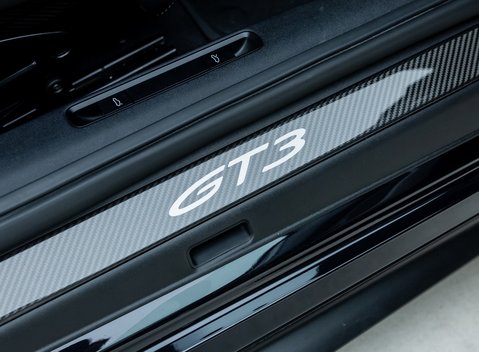 Porsche 911 GT3 (992) 24