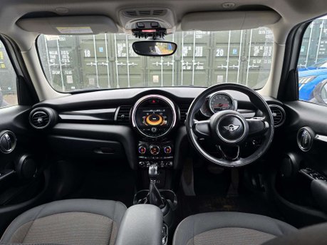 Mini Hatch 1.5 Cooper Hatchback 5dr Petrol Steptronic Euro 6 (s/s) (136 ps) 18