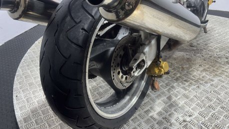 Honda VTR 1998 33K 1000CC VTWIN SPARES OR REPAIR / PROJECT BIKE SUPER SPORT 13