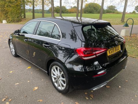 Mercedes-Benz A Class 1.5 A180d Sport (Executive) 7G-DCT Euro 6 (s/s) 5dr 9