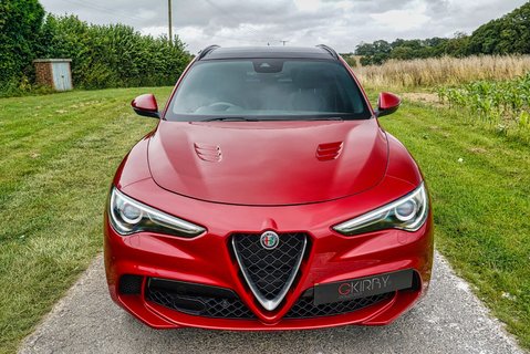 Alfa Romeo Stelvio QUADRIFOGLIO 23