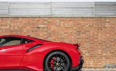 Ferrari 488 Pista 31