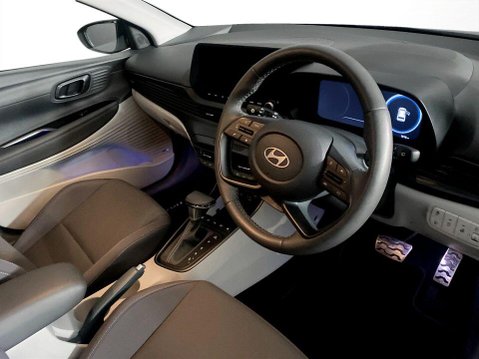 Hyundai BAYON 1.0 T-GDi Ultimate SUV 5dr Petrol DCT Euro 6 (s/s) (100 ps) 1 Owner - Sens 12