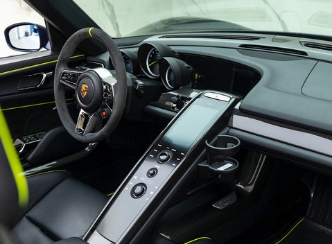 Porsche 918 Spyder 15