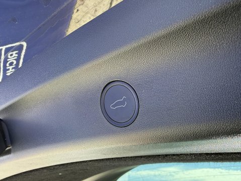 Tesla Model Y (Dual Motor) Performance SUV 5dr Electric Auto 4WDE (426 bhp) 21