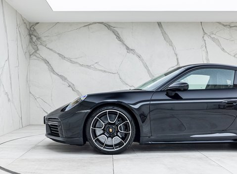 Porsche 911 Turbo S (992) 29