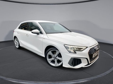 Audi A3 1.5 TFSI 35 S line Sportback 5dr Petrol S Tronic Euro 6 (s/s) (150 ps) 2 Ow 22