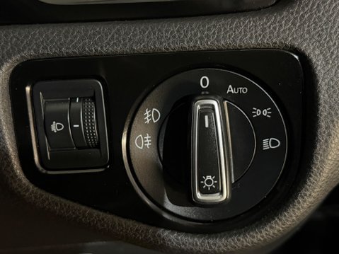 Volkswagen Golf GT TDI BLUEMOTION TECHNOLOGY 22
