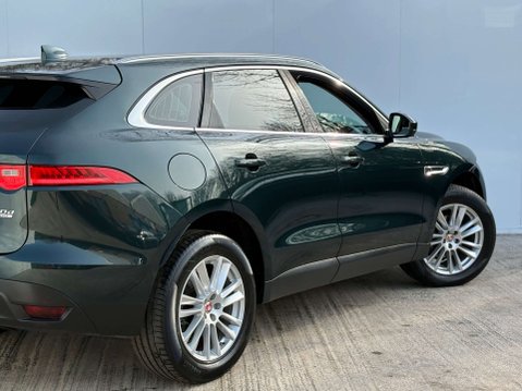 Jaguar F-Pace 2.0 F-Pace Portfolio AWD D Auto 4WD 5dr 28