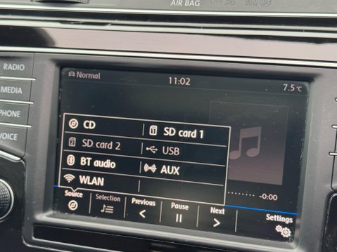 Volkswagen Touran 1.6 TDI BlueMotion Tech SE Family DSG Euro 6 (s/s) 5dr 21