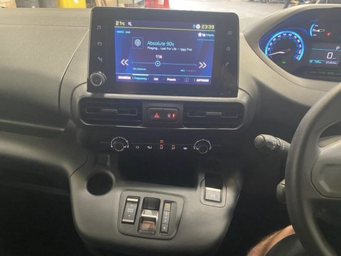 Peugeot Partner PROFESSIONAL PREMIUM PLUS L1 15