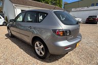 Mazda 3 TS..LOTS OF HISTORY.. 14 SERVICES.. LAST OWNER 11 YEARS.. BLUETOOTH 8