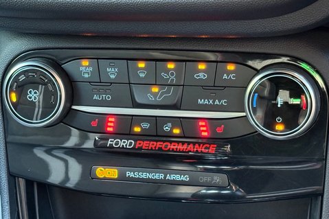 Ford Puma ST - PERFORMANCE PACK -CAMERA -APPLE CARPLAY -DRIVER ASSISTANCE PACK 48