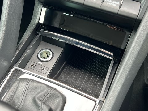 Skoda Karoq SE TECHNOLOGY TSI DSG 29
