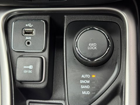 Jeep Compass 2.0 MultiJetII Longitude 4WD Euro 6 (s/s) 5dr 32