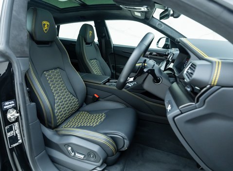 Lamborghini Urus S 11