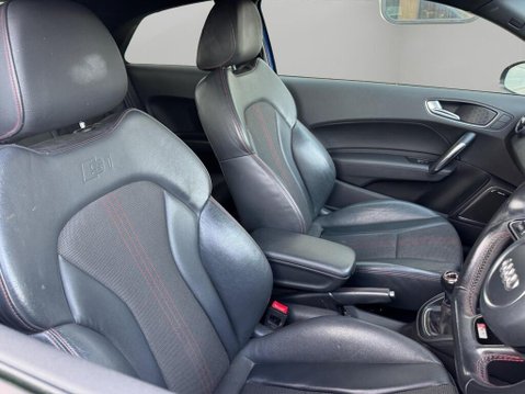 Audi S1 2.0 TFSI quattro Euro 6 (s/s) 3dr 9