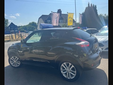 Nissan Juke 1.5 dCi Acenta Euro 6 (s/s) 5dr 4