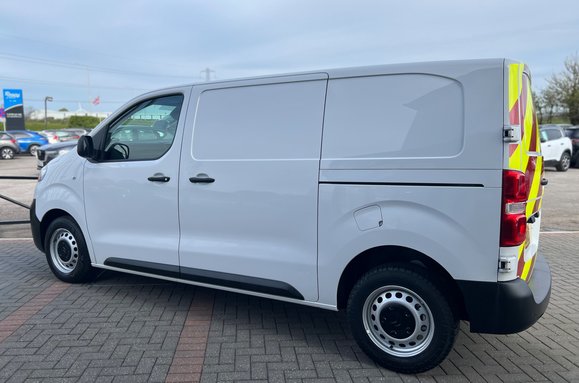 Citroen Dispatch M 1400 ENTERPRISE EDITION BLUEHDI S/S 15