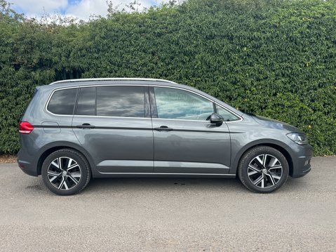 Volkswagen Touran 1.5 TSI EVO R-Line MPV 5dr Petrol Manual Euro 6 (s/s) (150 ps) 33
