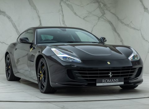 Ferrari GTC4 Lusso V12 9