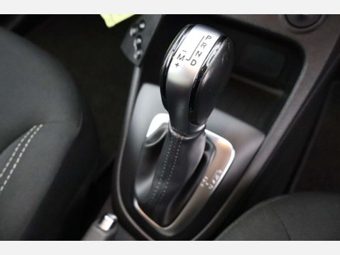 Renault Captur 1.5 Captur Iconic dCi Auto 5dr 3