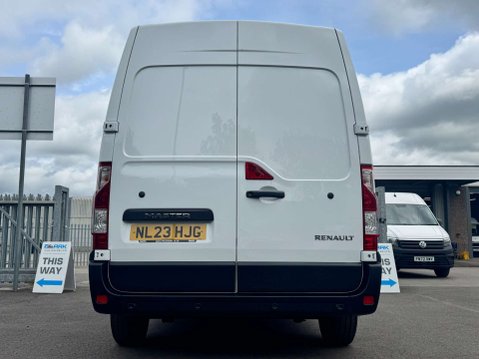 Renault Master 2.3 dCi 35 Business+ Panel Van 4dr Diesel Manual FWD LWB Medium Roof Euro 6 16