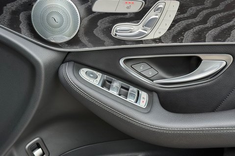 Mercedes-Benz GLC GLC 350 D 4MATIC AMG LINE PREMIUM PLUS -360 CAMERAS -FULL M/B SERVICE HIST 41