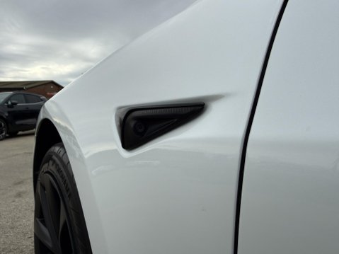 Tesla Model 3 Saloon 4dr Electric Auto RWD (241 bhp) 46