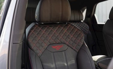 Bentley Bentayga V8 First Edition 13