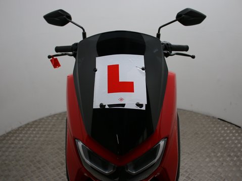 Yamaha Nmax 125 GPD125-A ABS 21