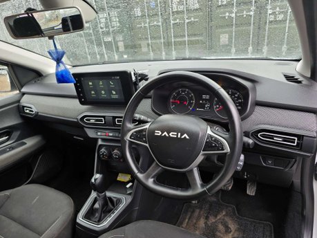 Dacia Sandero 1.0 TCe Expression Hatchback 5dr Petrol CVT Euro 6 (s/s) (90 ps) 16